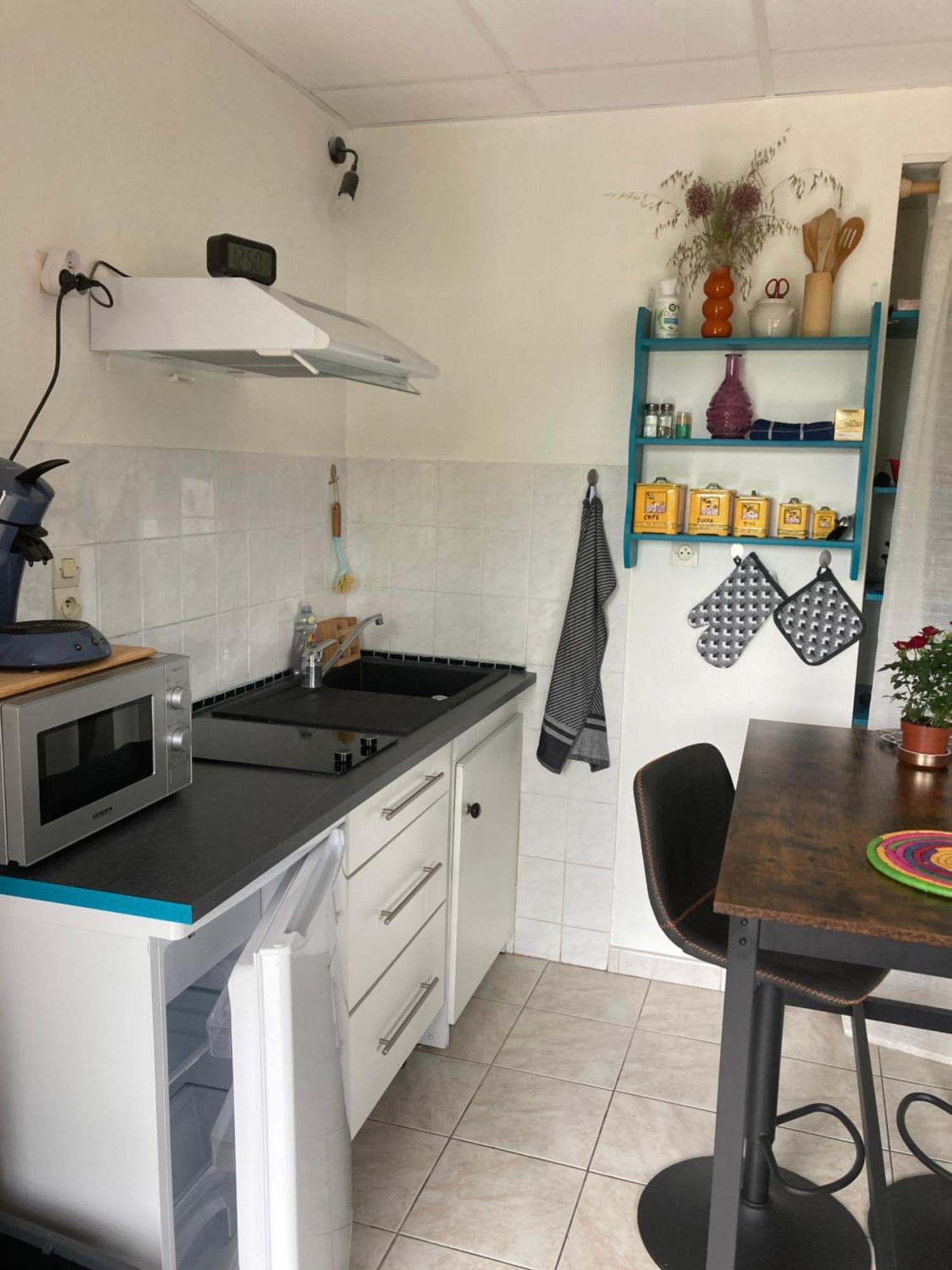 Chez Stella 1 Piece Canape Lit Deux Personnes, Cuisine, Sdb Separee Caylus Екстер'єр фото